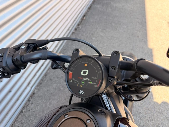 Harley-Davidson Sportster S RH1250S (rot) - Bild 6