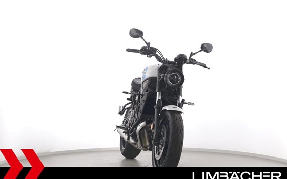 Gebrauchtmotorrad Yamaha XSR700 - Bild 11