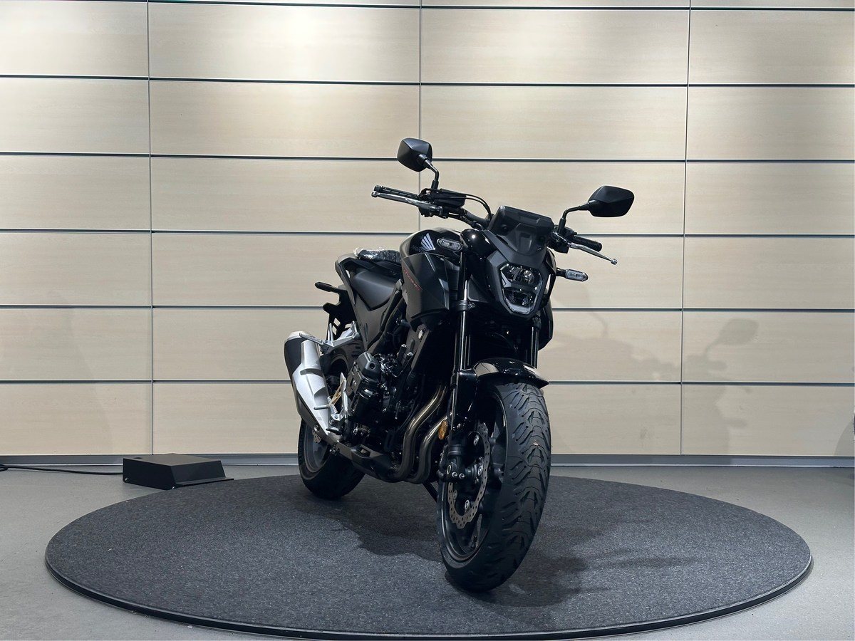 Honda CB500 Hornet E-Clutch