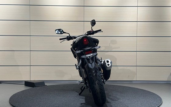 Gebrauchtmotorrad Honda CB500 Hornet E-Clutch - Bild 11