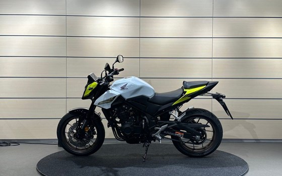 Gebrauchtmotorrad Honda CB500 Hornet E-Clutch - Bild 7