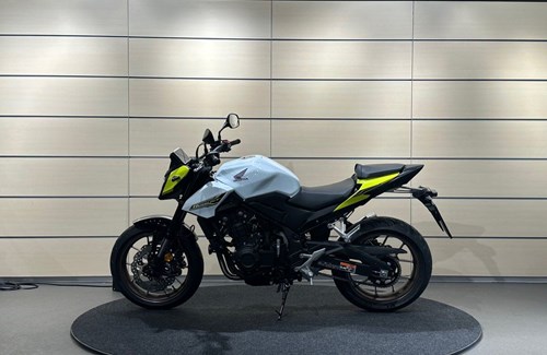 Gebrauchtmotorrad Honda CB500 Hornet E-Clutch