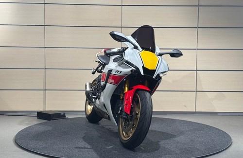 Gebrauchtmotorrad Yamaha R1 World GP 60th Anniversary