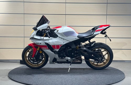 Gebrauchtmotorrad Yamaha R1 World GP 60th Anniversary