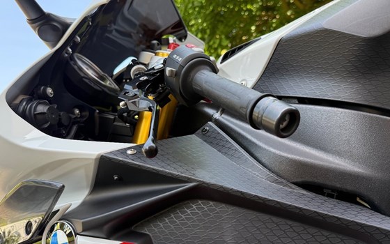 Gebrauchtmotorrad BMW S 1000 RR - Bild 10