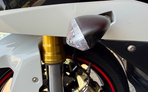 Gebrauchtmotorrad BMW S 1000 RR - Bild 11
