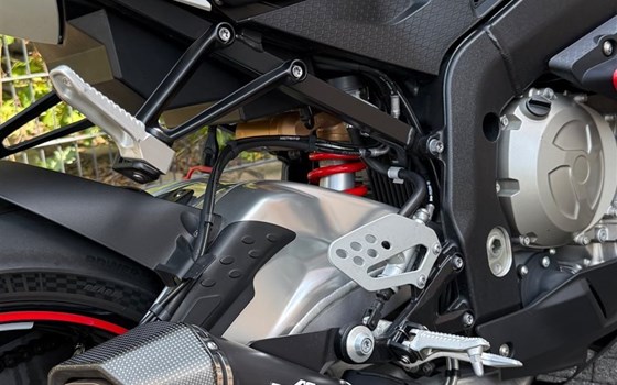 Gebrauchtmotorrad BMW S 1000 RR - Bild 12