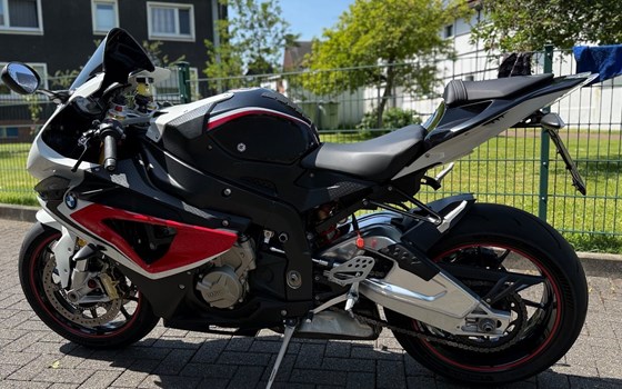 Gebrauchtmotorrad BMW S 1000 RR - Bild 2