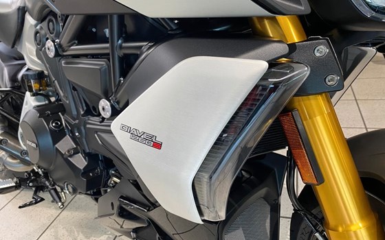 Gebrauchtmotorrad Ducati Diavel 1260 S - Bild 22