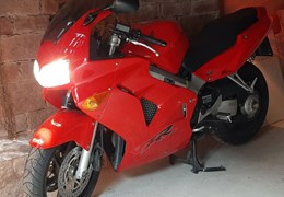 Gebrauchte Honda VFR 800 F