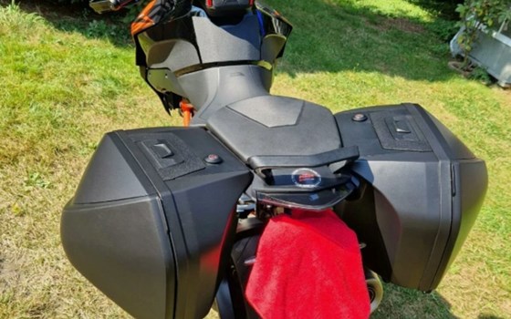 Gebrauchtmotorrad KTM 1290 Super Duke GT - Bild 4