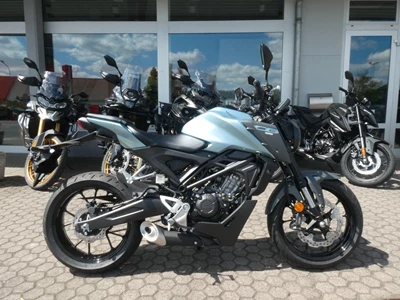CB125R