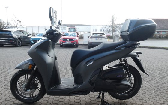 Gebrauchtmotorrad Honda SH350i - Bild 6