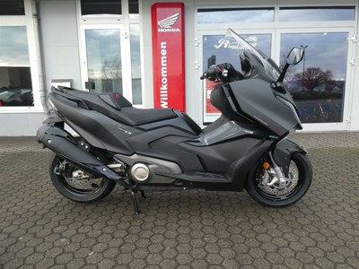 AK 575i ABS Premium