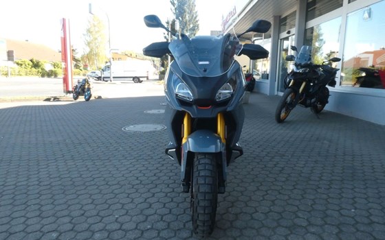 Gebrauchtmotorrad Peugeot XP 400 GT - Bild 3