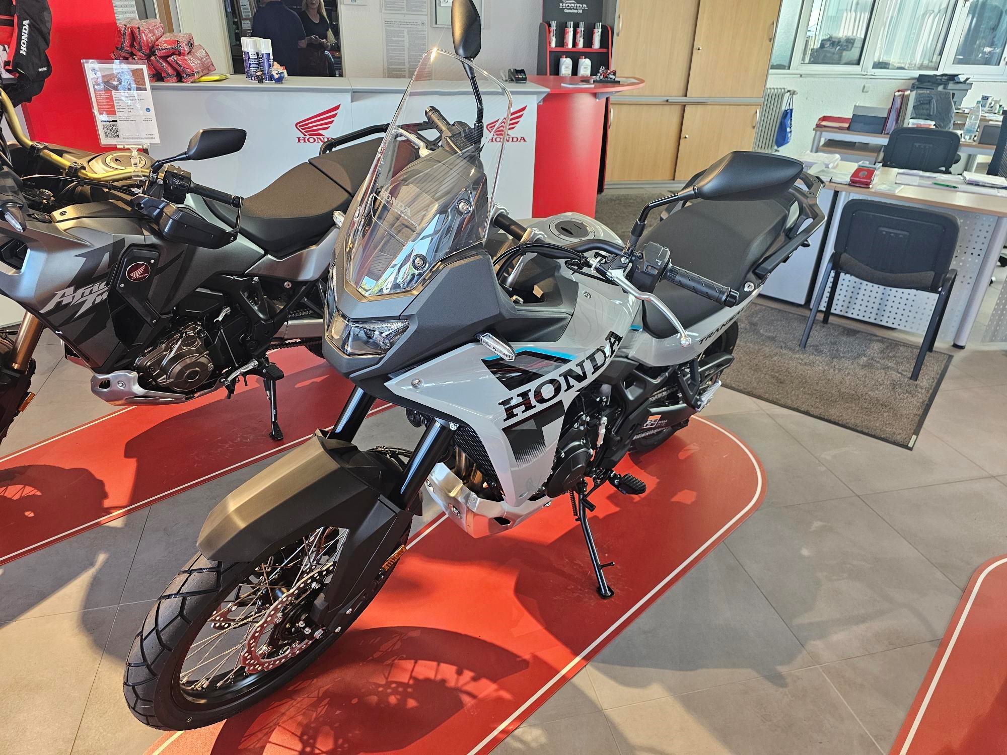 Honda XL750 Transalp E-Clutch
