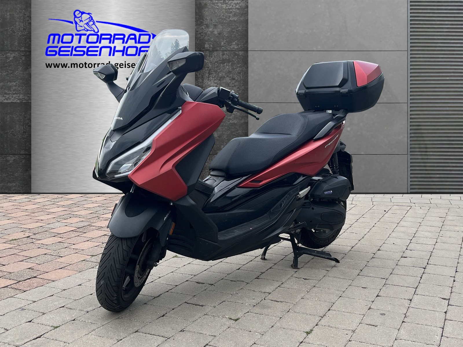 Honda Forza 125
