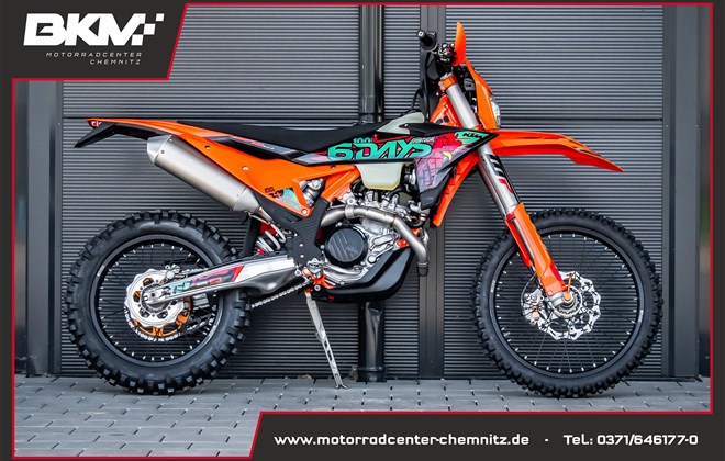 KTM 300 EXC SIX DAYS