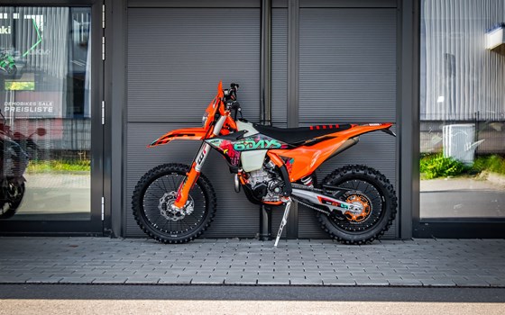 Neufahrzeug KTM 300 EXC SIX DAYS - Bild 4