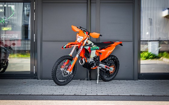 Neufahrzeug KTM 300 EXC SIX DAYS - Bild 5