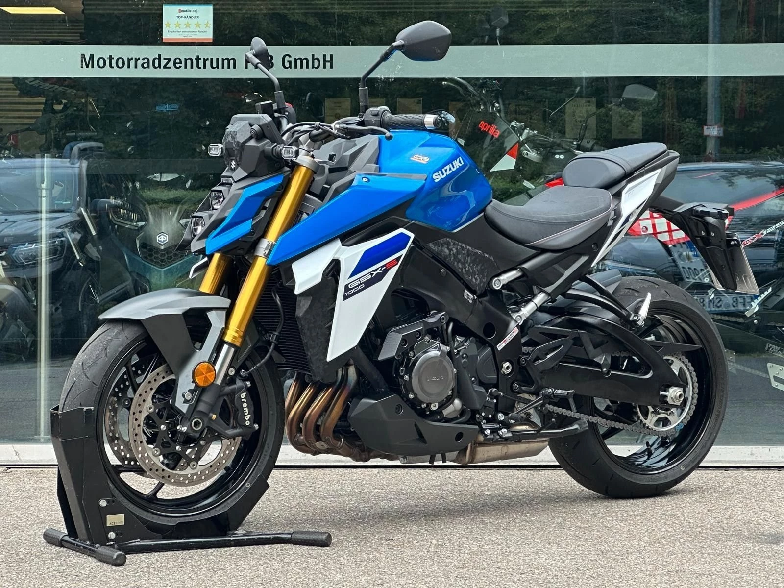 Suzuki GSX-S1000