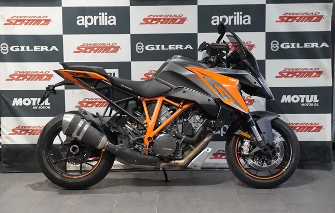 KTM 1290 Super Duke GT