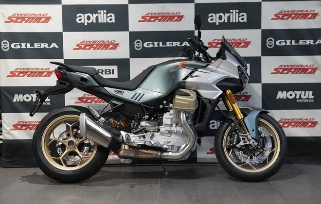 Moto Guzzi V100 Mandello S