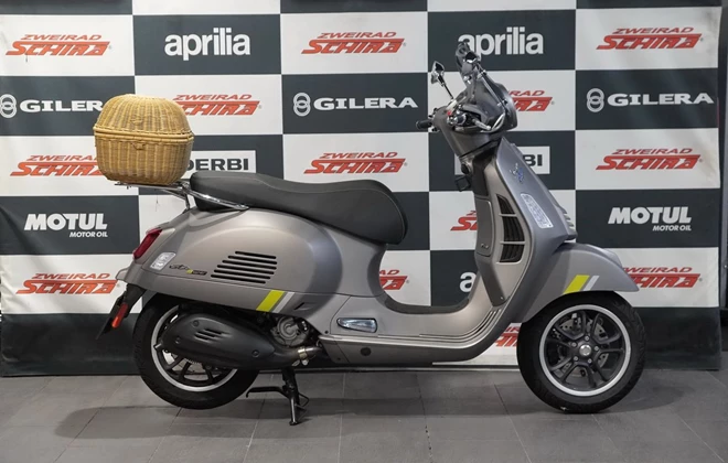 Vespa GTS 300 Super Tech