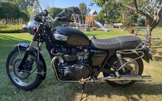 Gebrauchtmotorrad Triumph Bonneville - Bild 1