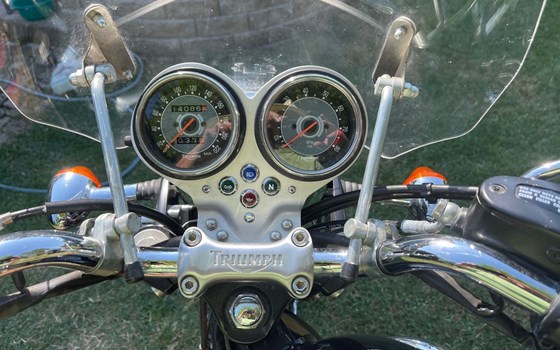 Gebrauchtmotorrad Triumph Bonneville - Bild 4