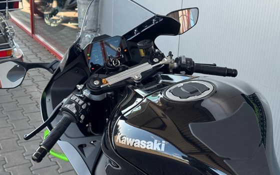 Gebrauchtmotorrad Kawasaki Ninja ZX-10R - Bild 12