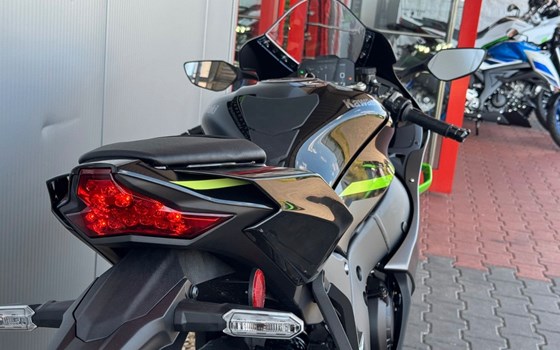 Gebrauchtmotorrad Kawasaki Ninja ZX-10R - Bild 17