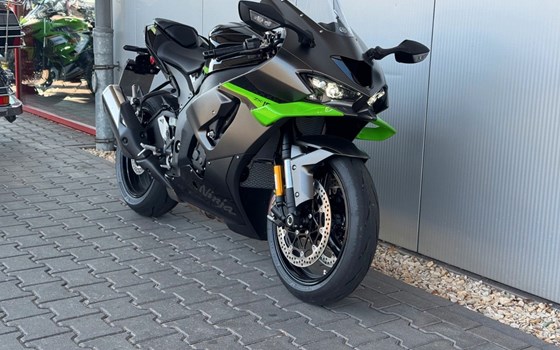 Gebrauchtmotorrad Kawasaki Ninja ZX-10R - Bild 2