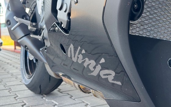 Gebrauchtmotorrad Kawasaki Ninja ZX-10R - Bild 5