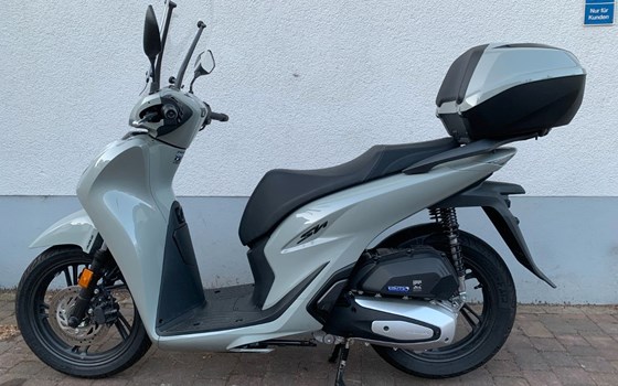 Gebrauchtmotorrad Honda SH125i - Bild 2