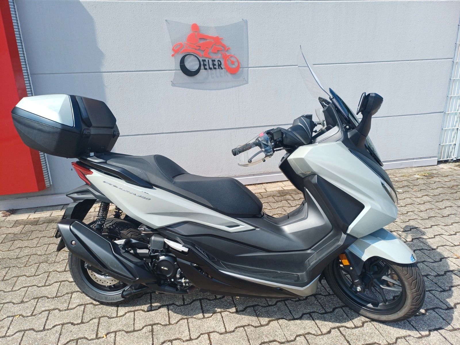 Honda Forza 350