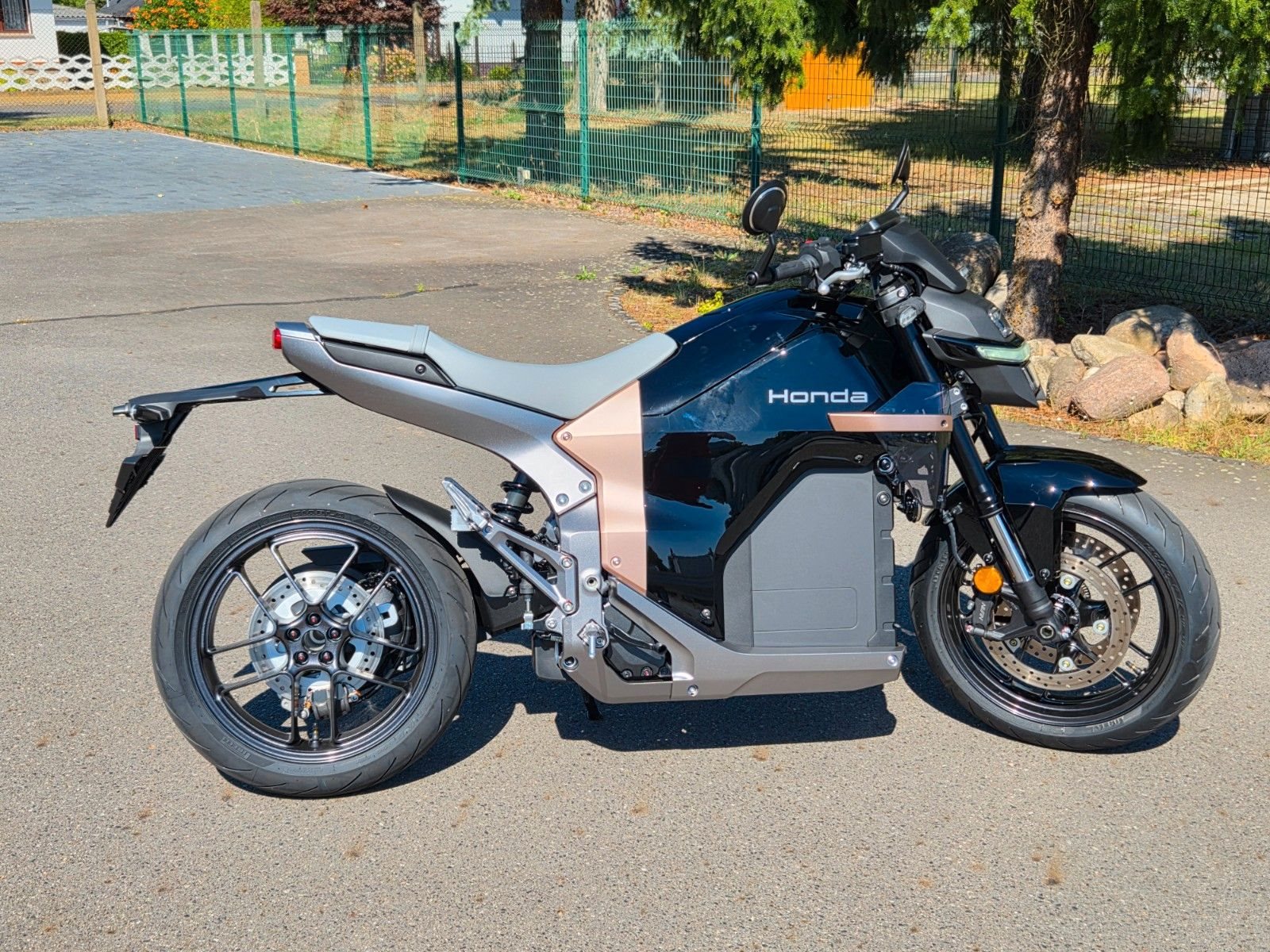 Honda WN7