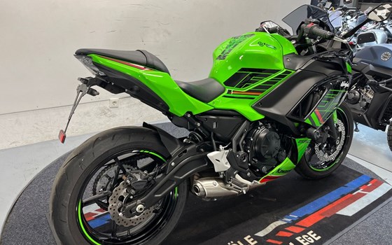 Gebrauchtmotorrad Kawasaki Ninja 650 - Bild 11