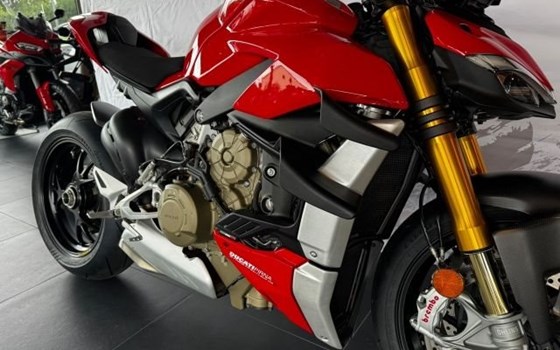 Gebrauchtmotorrad Ducati Streetfighter V4 S - Bild 7