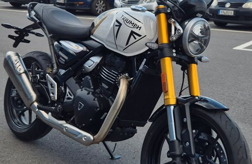 Neumotorrad Triumph Speed 400