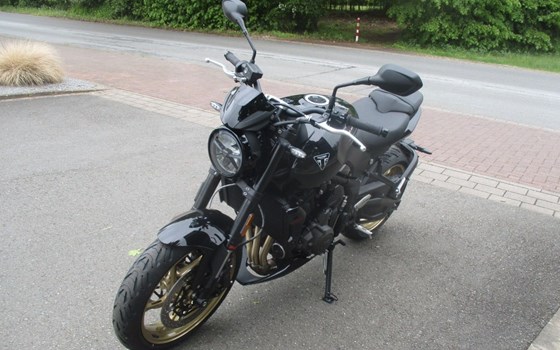 Gebrauchtmotorrad Triumph Trident 800 - Bild 5