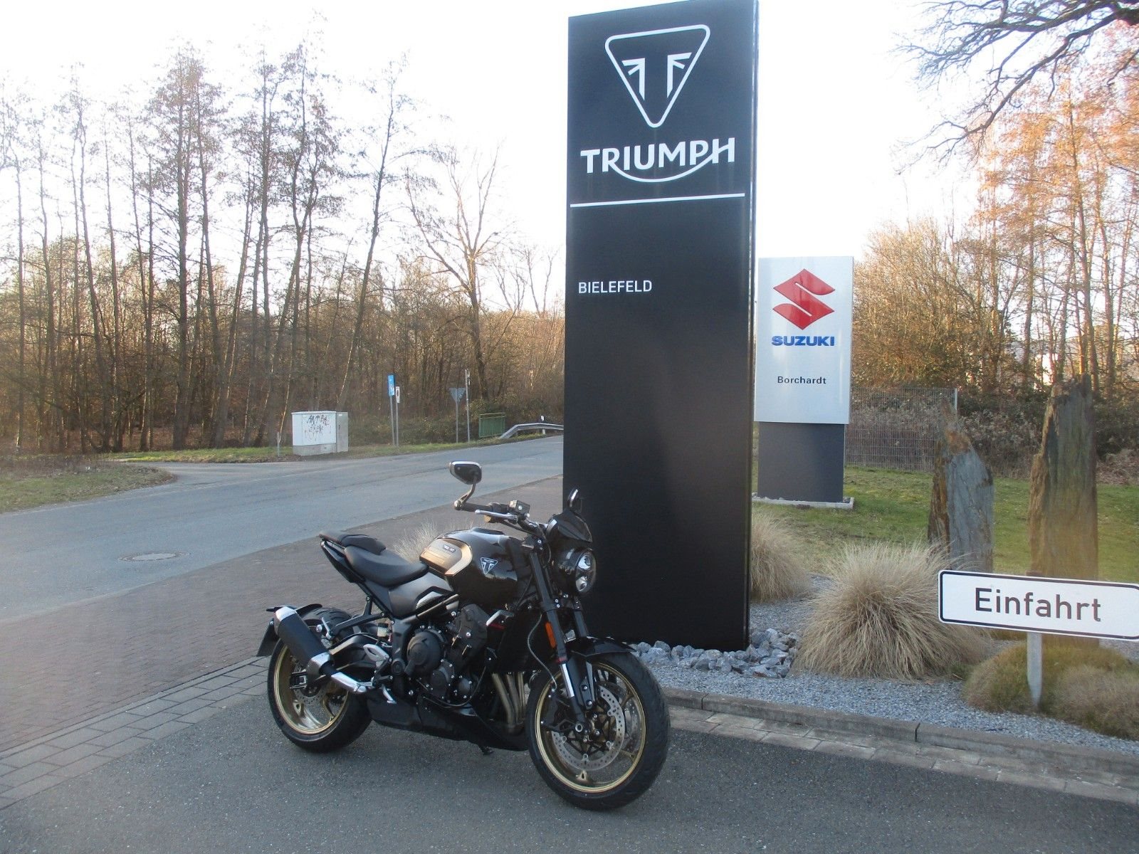 Triumph Trident 800