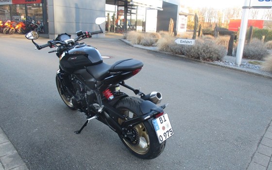 Gebrauchtmotorrad Triumph Trident 800 - Bild 7