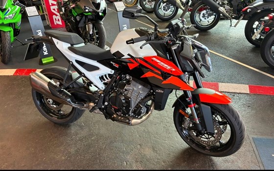 Gebrauchtmotorrad KTM 990 Duke - Bild 3