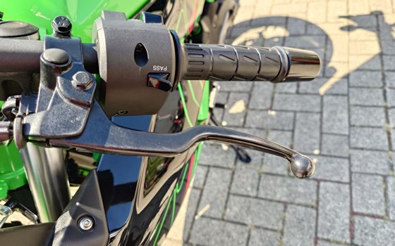 Gebrauchtmotorrad Kawasaki Ninja 125 - Bild 16