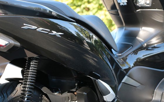 Gebrauchtmotorrad Honda PCX125 - Bild 4