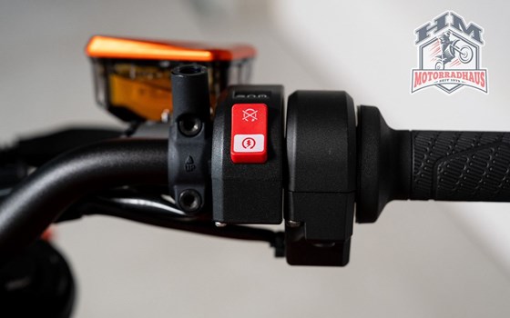 Gebrauchtmotorrad KTM 890 Duke - Bild 9