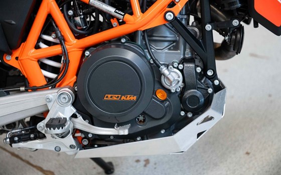 Gebrauchtmotorrad KTM 690 SMC R - Bild 10