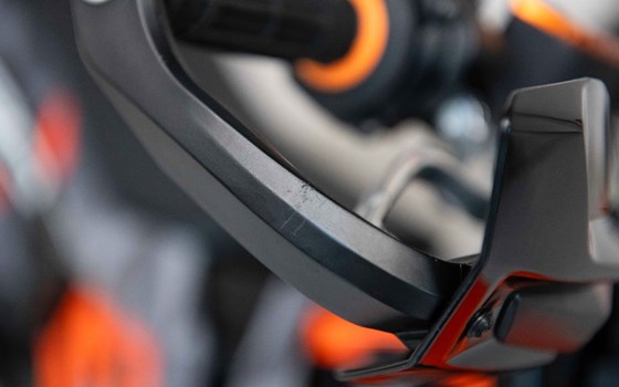 Gebrauchtmotorrad KTM 690 SMC R - Bild 14