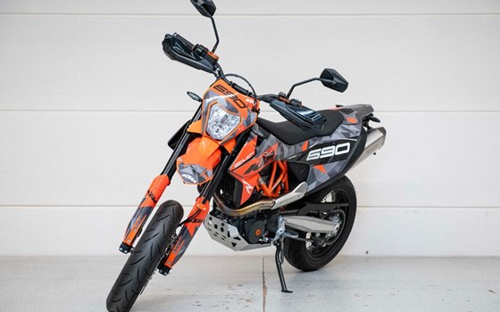 Gebrauchtmotorrad KTM 690 SMC R - Bild 2